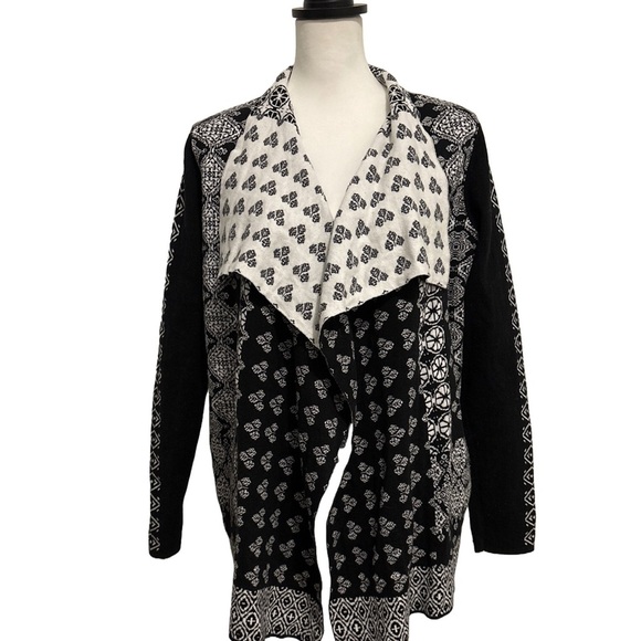 Lucky Brand Open Front Tribal Waterfall Cardigan Sweater. Medium - Picture 2 of 6